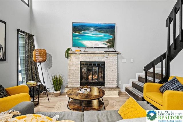 1150 Country Club Drive, Coolbaugh Twp, PA 18466