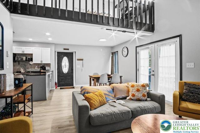 1150 Country Club Drive, Coolbaugh Twp, PA 18466