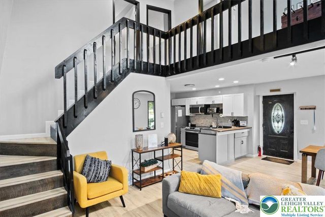 1150 Country Club Drive, Coolbaugh Twp, PA 18466