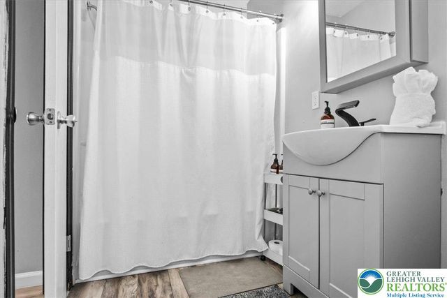 1150 Country Club Drive, Coolbaugh Twp, PA 18466