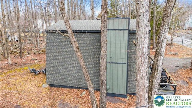 1150 Country Club Drive, Coolbaugh Twp, PA 18466