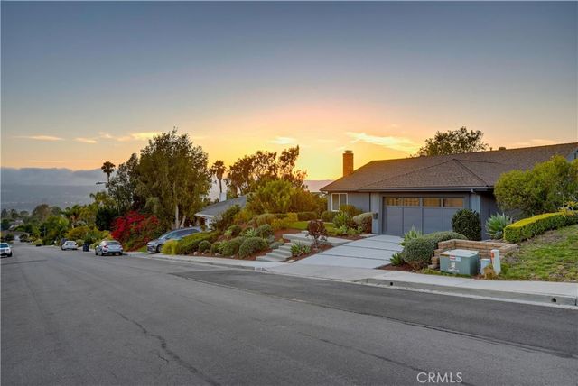25251 Via Piedra Blanca, Laguna Niguel, CA 92677