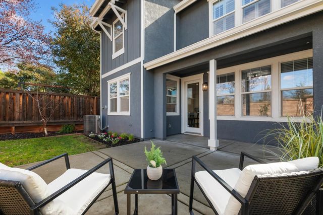 935 Campfire Cir, Rocklin, CA 95765