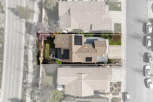 935 Campfire Cir, Rocklin, CA 95765