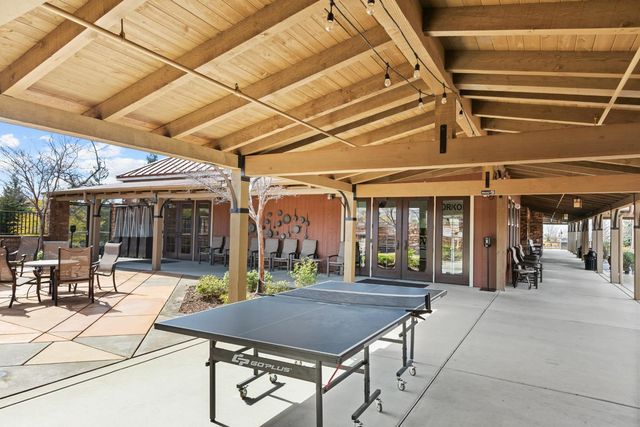 935 Campfire Cir, Rocklin, CA 95765