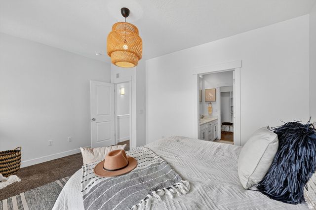 5033 W DAYBREAK PKWY, South Jordan, UT 84009