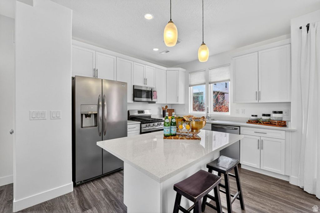 5033 W DAYBREAK PKWY, South Jordan, UT 84009