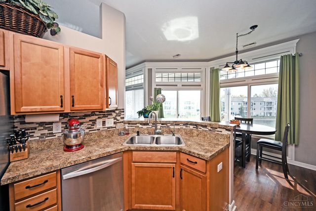 921 Heritage Green Drive, Monroe, OH 45050