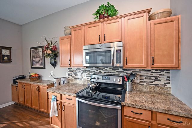 921 Heritage Green Drive, Monroe, OH 45050