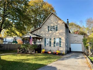 35 Elm Street, Kirkland, NY 13323