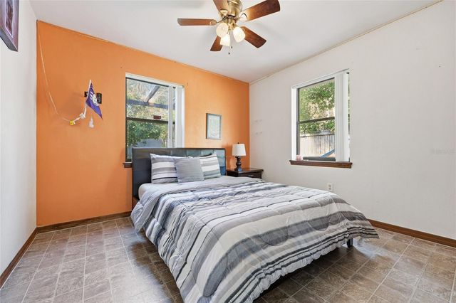 4916 SW 57TH DRIVE, Gainesville, FL 32608