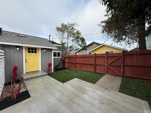 684 David Avenue, Monterey, CA 93940