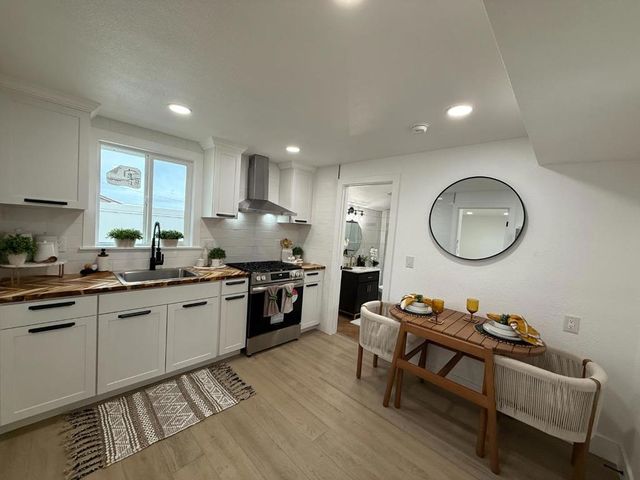 684 David Avenue, Monterey, CA 93940
