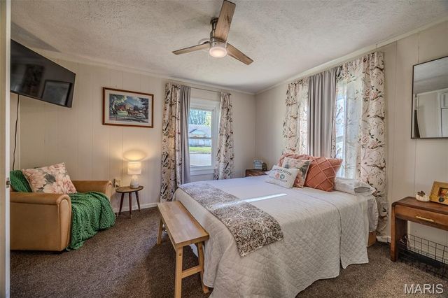 545 W Pierce Street, Lebanon, MO 65536