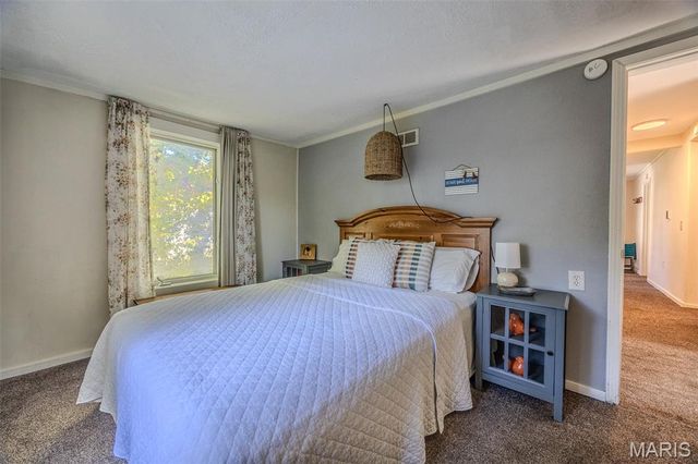 545 W Pierce Street, Lebanon, MO 65536