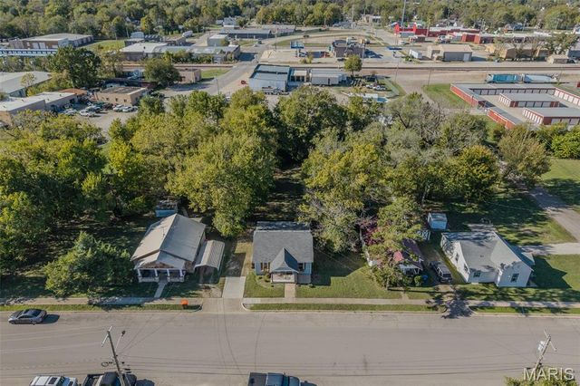 545 W Pierce Street, Lebanon, MO 65536