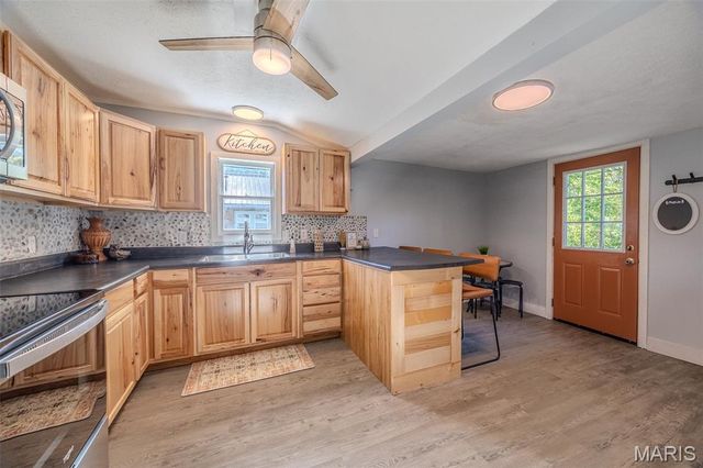 545 W Pierce Street, Lebanon, MO 65536