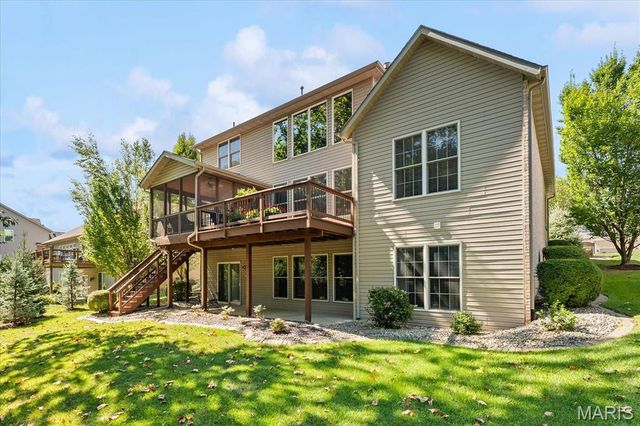 5 Timber Bluff Court, Glen Carbon, IL 62034