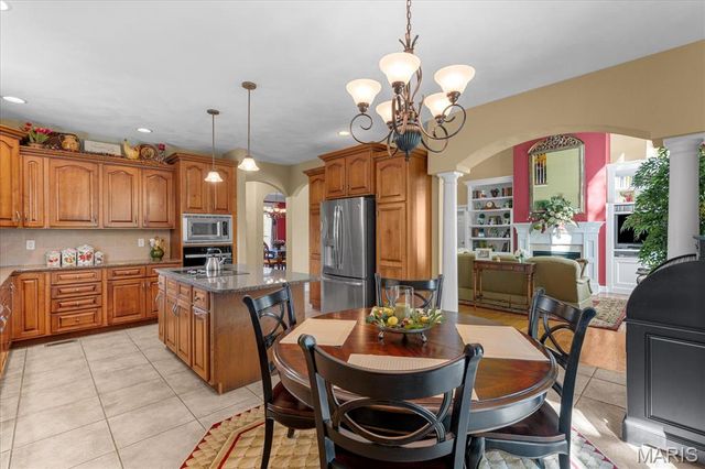5 Timber Bluff Court, Glen Carbon, IL 62034