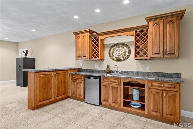 5 Timber Bluff Court, Glen Carbon, IL 62034