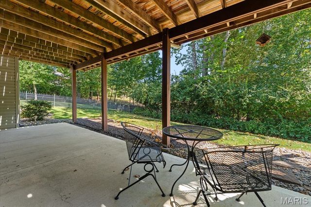 5 Timber Bluff Court, Glen Carbon, IL 62034