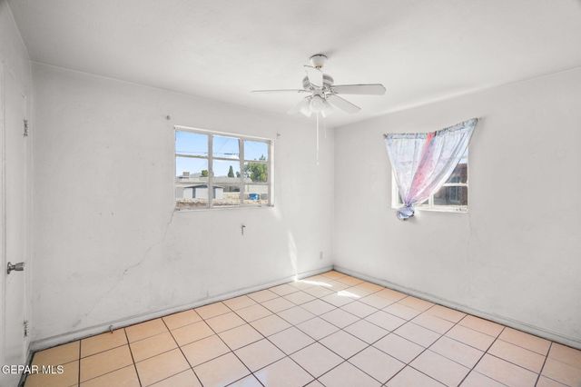 323 VIVIAN Drive, El Paso, TX 79915