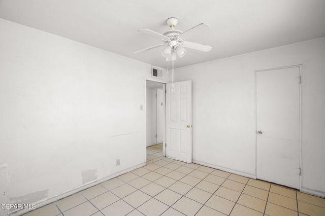 323 VIVIAN Drive, El Paso, TX 79915