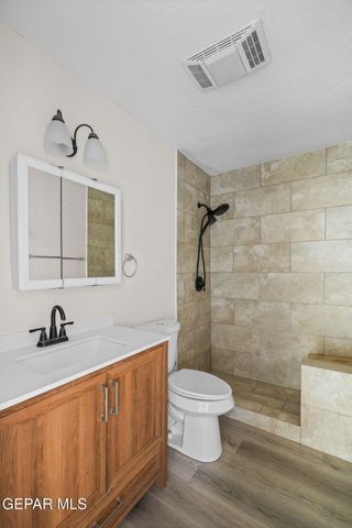 323 VIVIAN Drive, El Paso, TX 79915