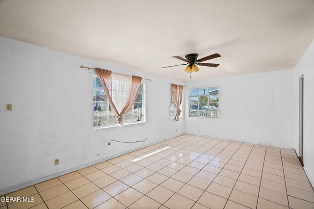 323 VIVIAN Drive, El Paso, TX 79915