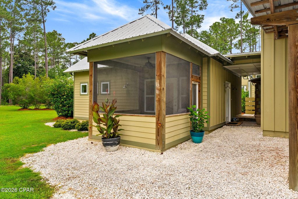 Image 11 of property listing at 6408 River Bluff Trail, Panama City Beach, FL 32413