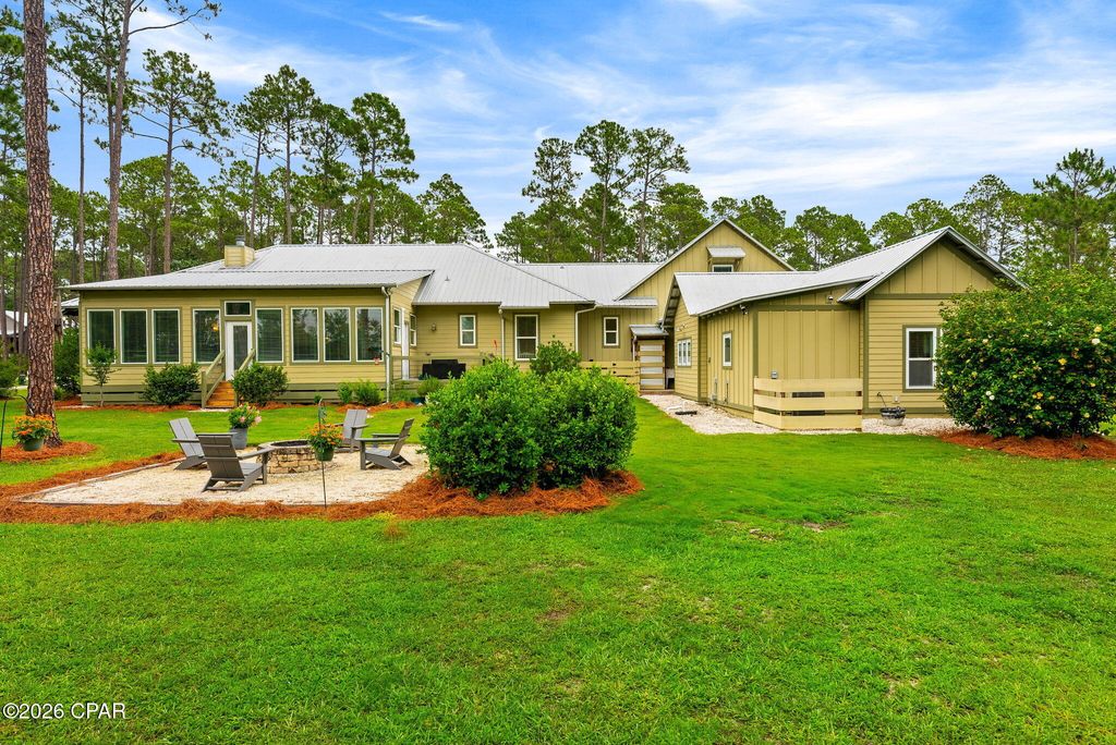 Image 4 of property listing at 6408 River Bluff Trail, Panama City Beach, FL 32413