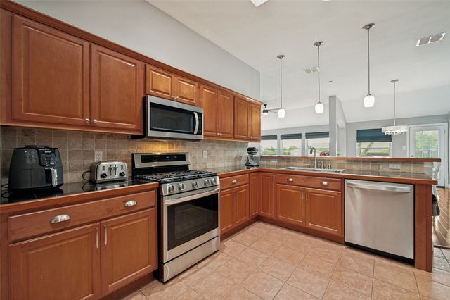 6401 Calloway Drive, Mckinney, TX 75070