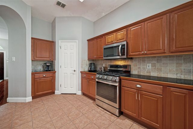 6401 Calloway Drive, Mckinney, TX 75070