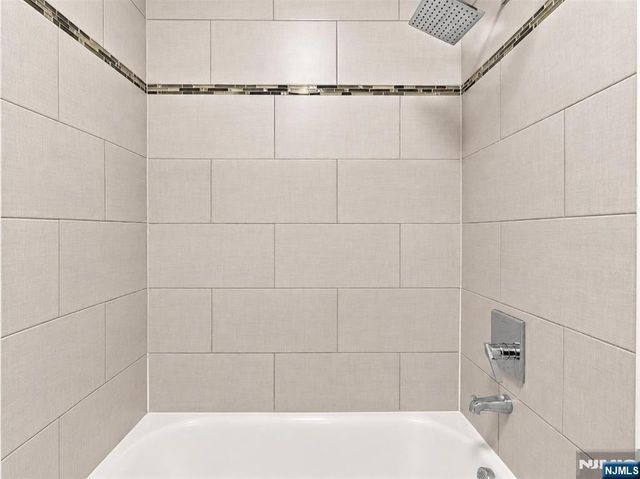 275 Pacific Avenue 2, Jersey City, NJ 07304