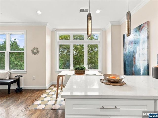 275 Pacific Avenue 2, Jersey City, NJ 07304