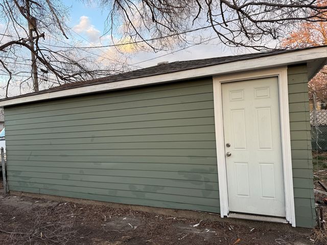 Address unavailable.