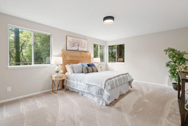 298 Vine Hill Road, Santa Cruz, CA 95065