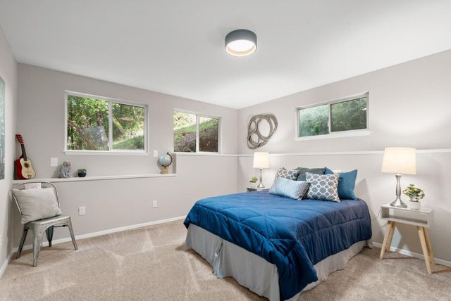 298 Vine Hill Road, Santa Cruz, CA 95065