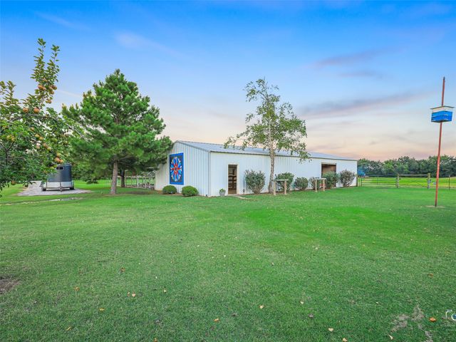 1880 County Road 2610, Bonham, TX 75418