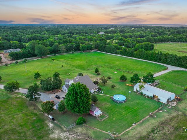 1880 County Road 2610, Bonham, TX 75418