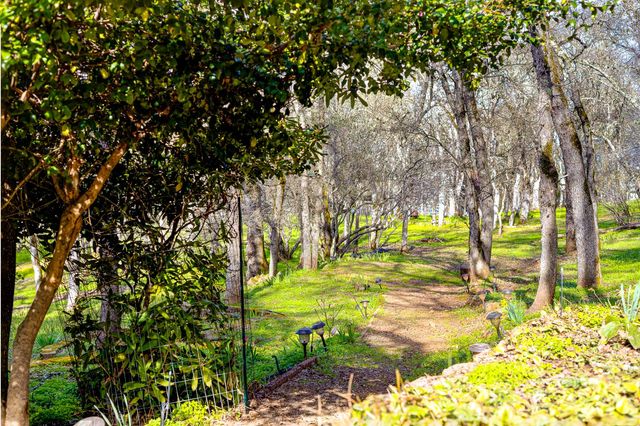 3680 Reflection Rd, Shingle Springs, CA 95682