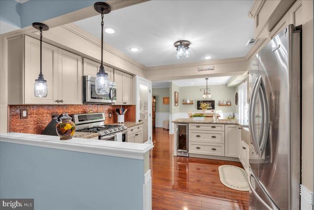 36 MILL RD, Shamong, NJ 08088