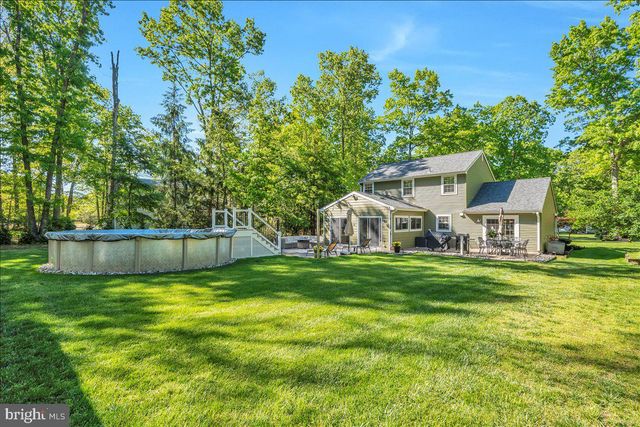 36 MILL RD, Shamong, NJ 08088