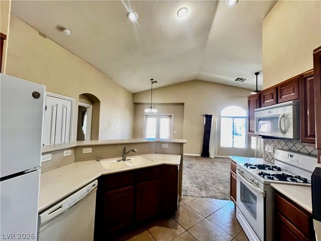 5515 Big Red Court 101, Las Vegas, NV 89122