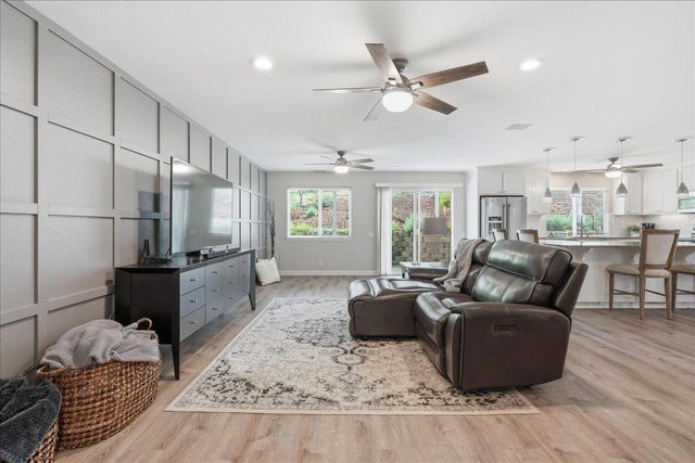 12400 Dry Creek Rd, Auburn, CA 95602