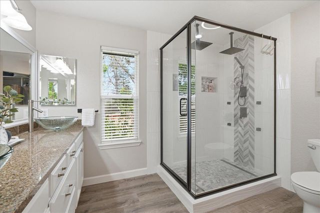 12400 Dry Creek Rd, Auburn, CA 95602