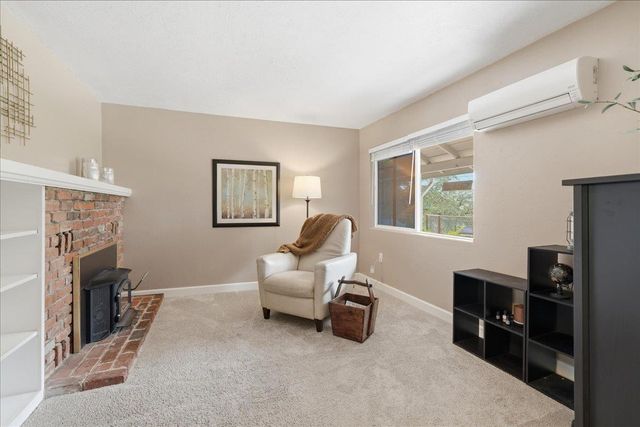 12400 Dry Creek Rd, Auburn, CA 95602