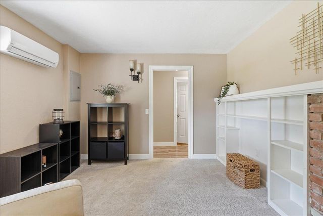 12400 Dry Creek Rd, Auburn, CA 95602