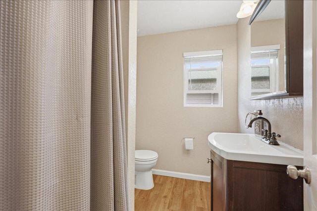12400 Dry Creek Rd, Auburn, CA 95602