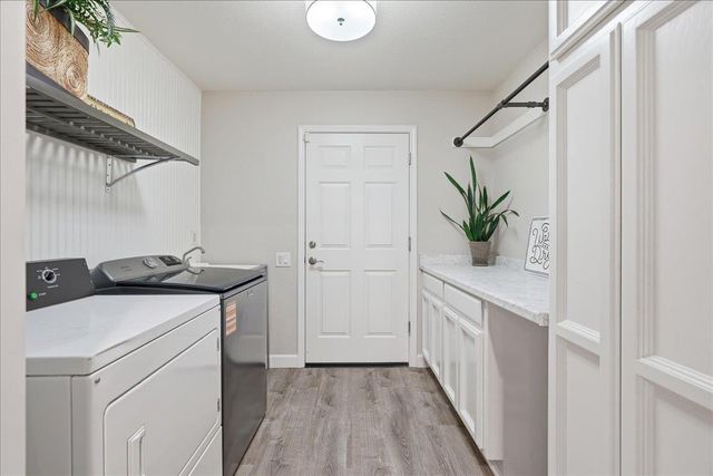 12400 Dry Creek Rd, Auburn, CA 95602